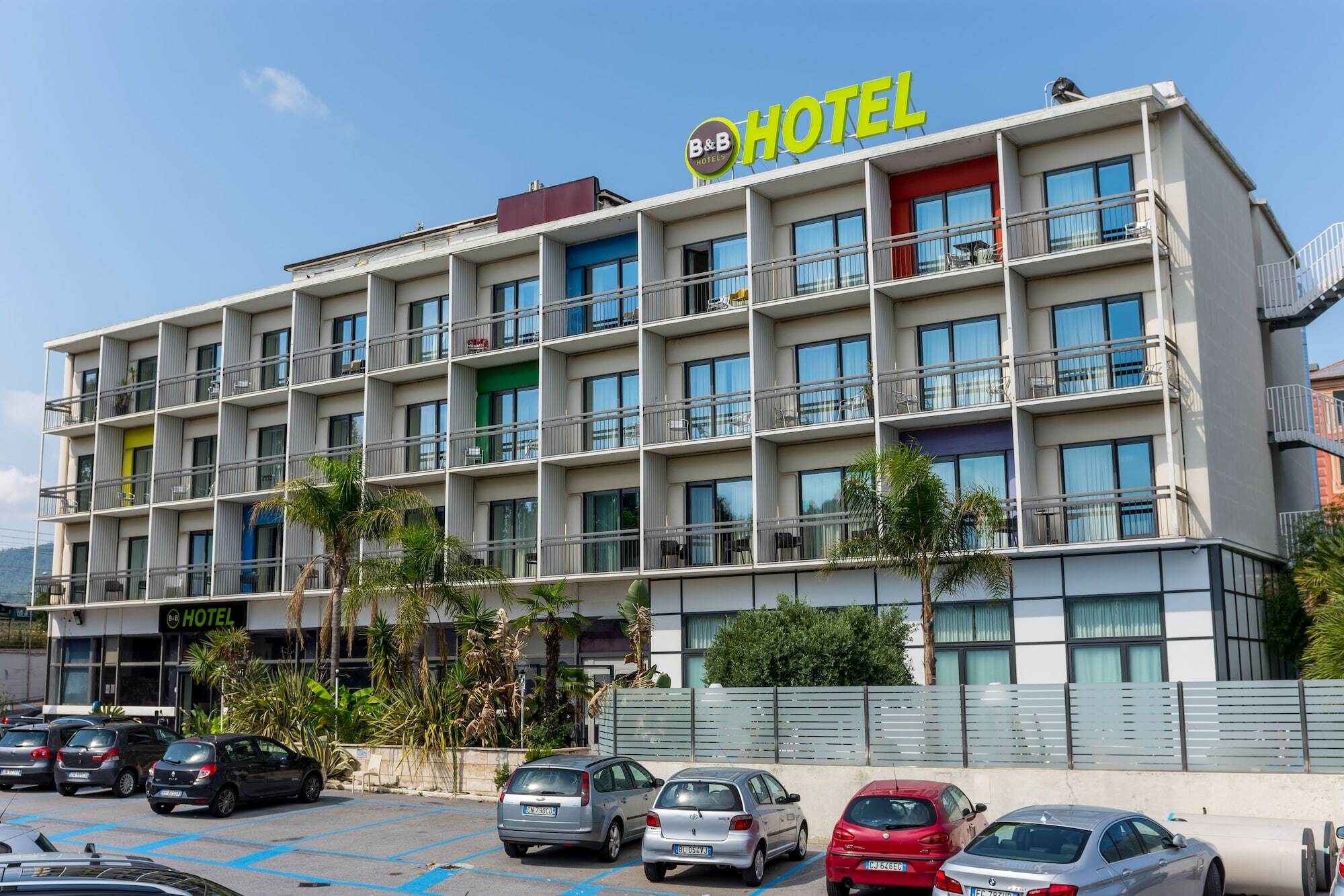 B&B Hotel Savona Exterior photo